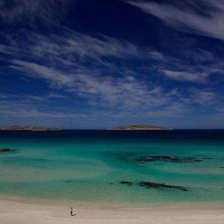 Esperance Beachfront Resort Exterior foto
