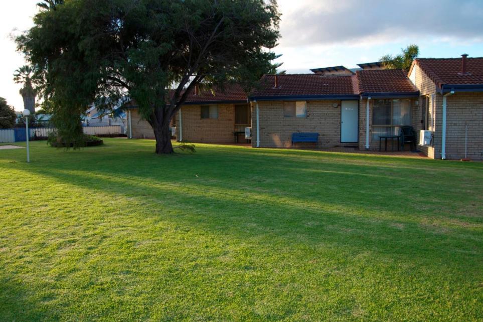 Esperance Beachfront Resort Exterior foto
